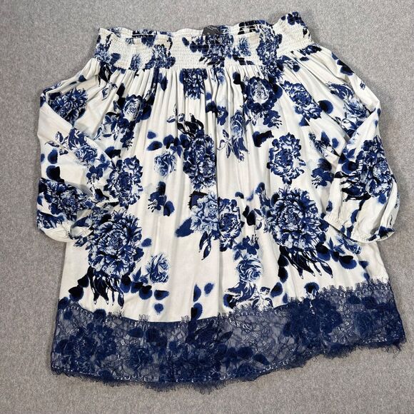 Chelsea and Theodore Woman 3X Off Shoulder Top Blue Floral Lace Trim 3/4 Sleeve - Picture 1 of 7